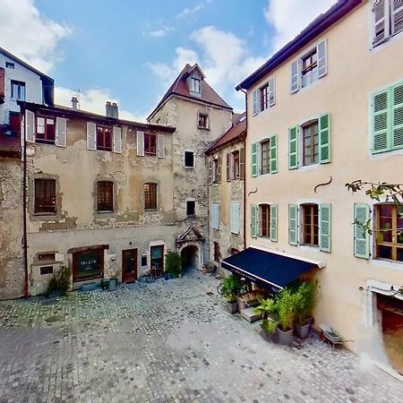 Appartement De Charme Au Coeur De La Vieille Ville آنسي المظهر الخارجي الصورة