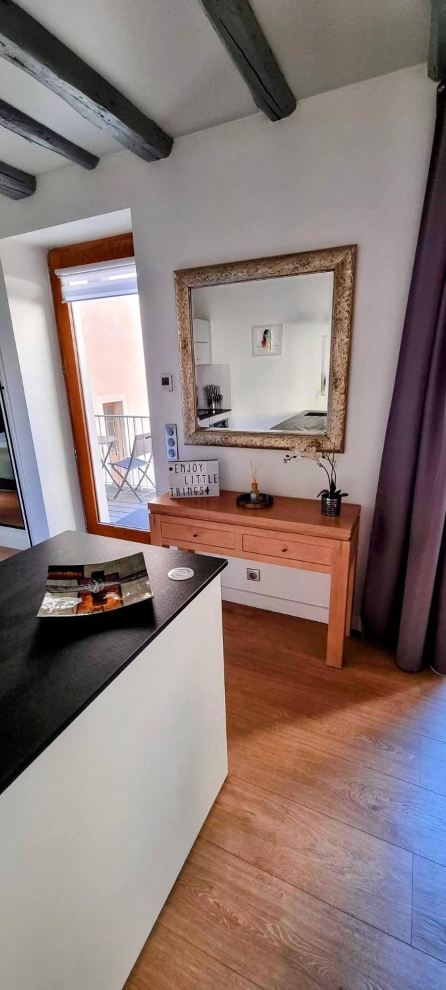 Appartement De Charme Au Coeur De La Vieille Ville آنسي المظهر الخارجي الصورة